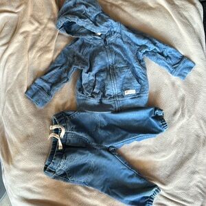 Baby GAP 6-12 month boy outfit bundle